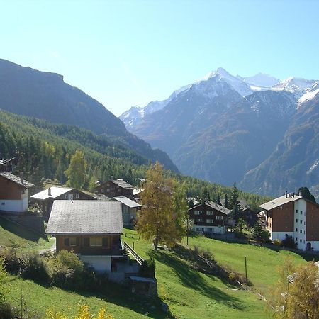 Hotel Eden Grächen Exteriör bild