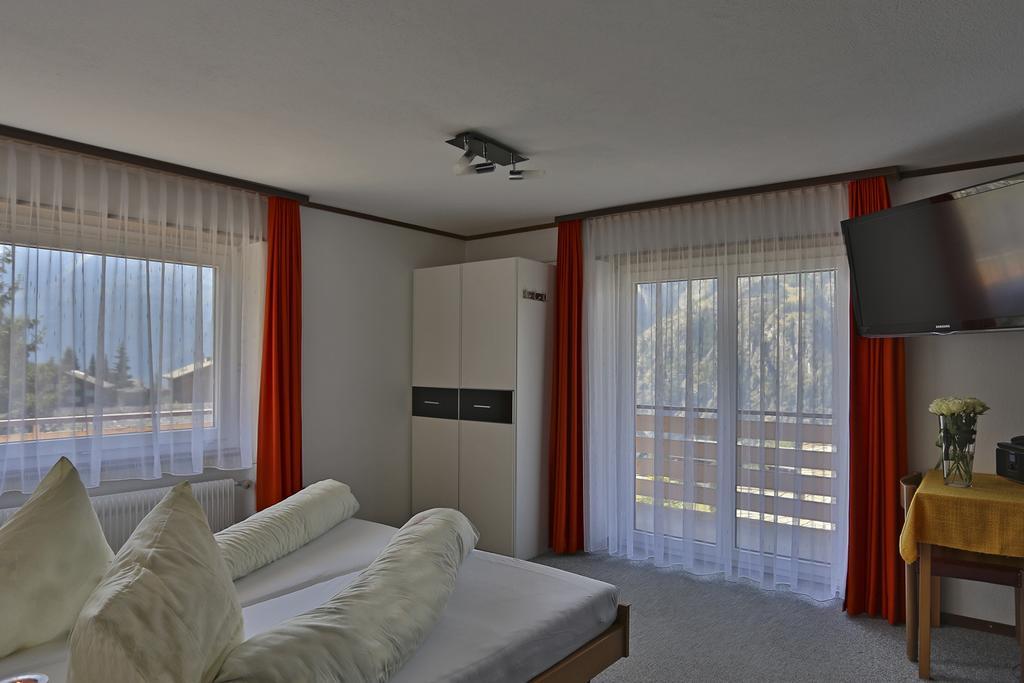 Hotel Eden Grächen Exteriör bild