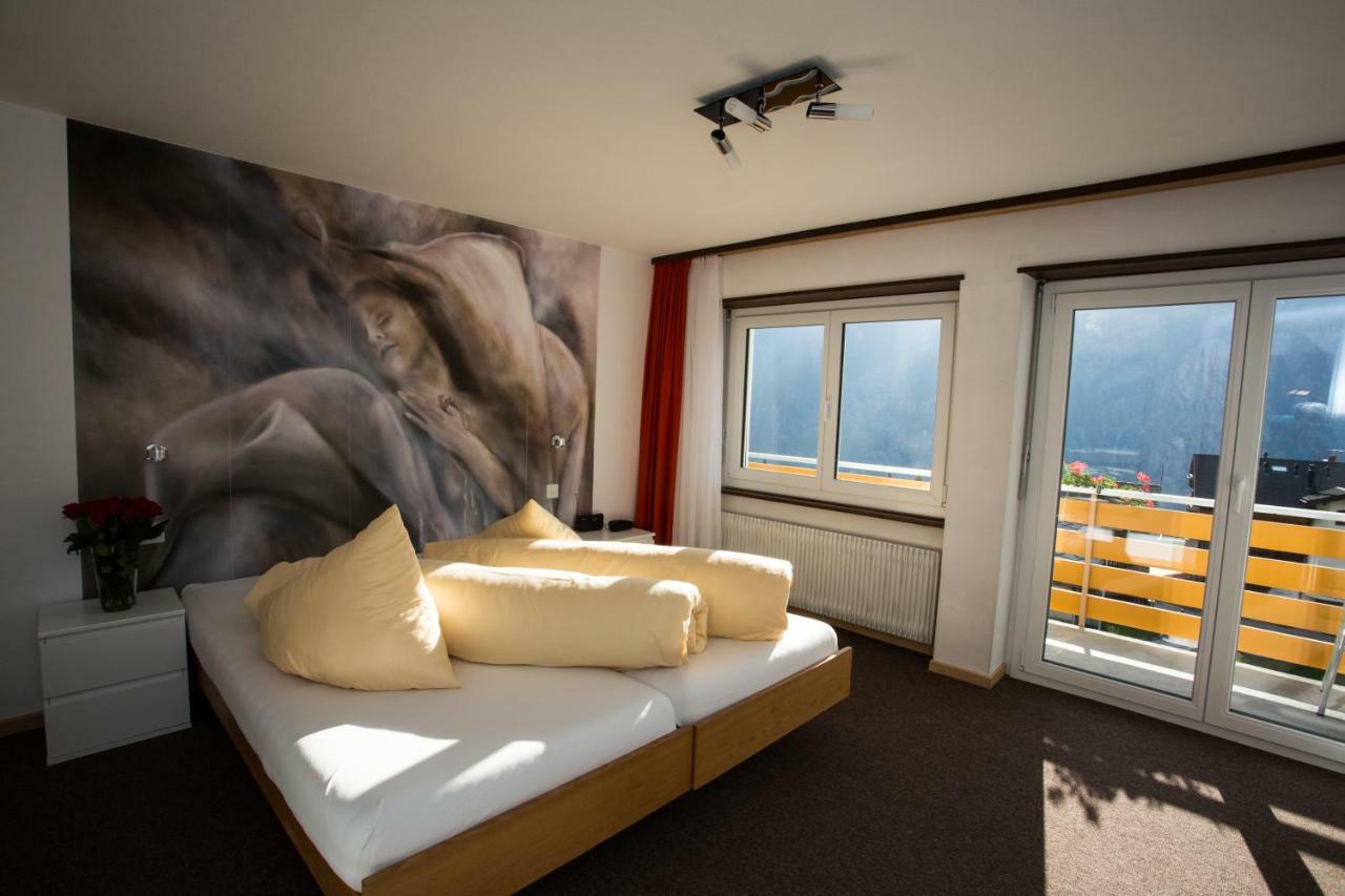 Hotel Eden Grächen Exteriör bild